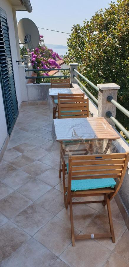 Apartment Roglic Rab Town Exteriör bild